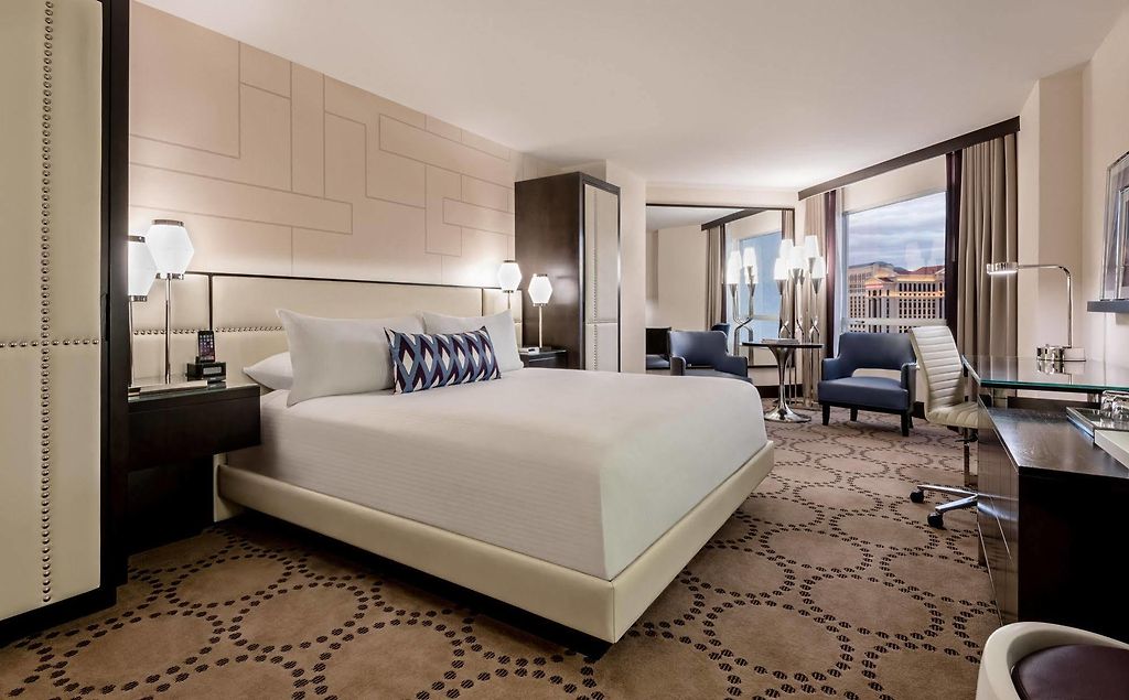 Las Vegas Hotels With A Jacuzzi In Room In 2021